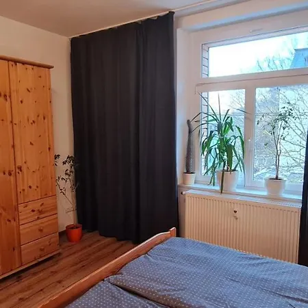Gaestehaus Hirschstein - Hochwertige Ferienwohnung In Sehr Ruhiger Lage Direkt Am Fluss Goeltzsch Reichenbach im Vogtland Exterior foto